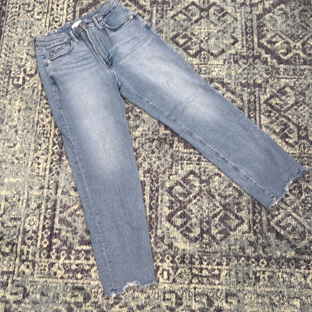 Good American stretch cut off ankle denim